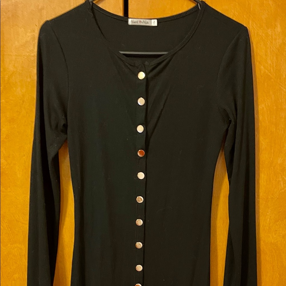Medium Black ribbed long sleeve dress